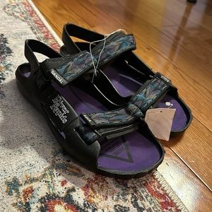 Vintage river rapids aqua sandals